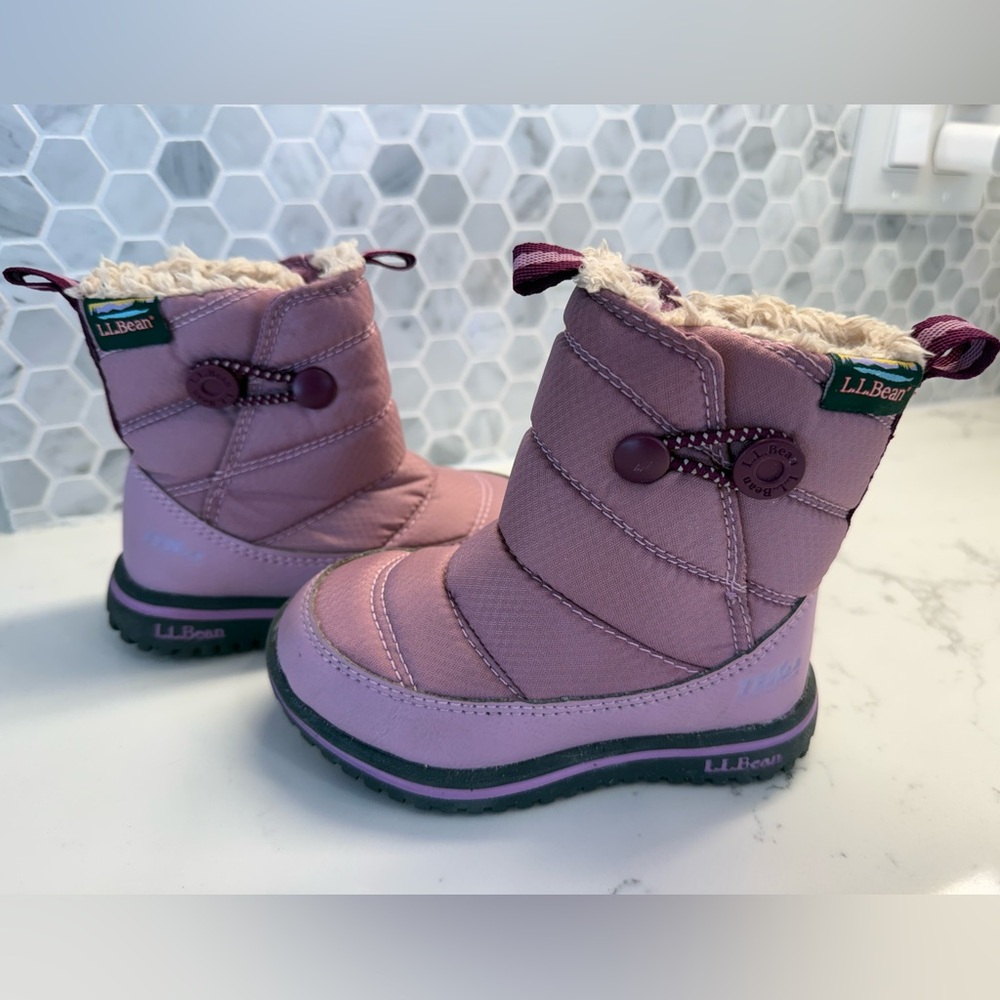 L.L. Bean Lavender Toddler Size 7 Snow Boots